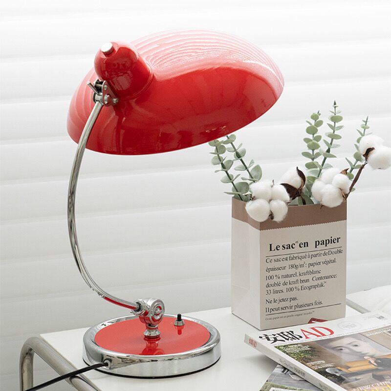 Mid-Century Modern Table Lamp – Dome & Curved