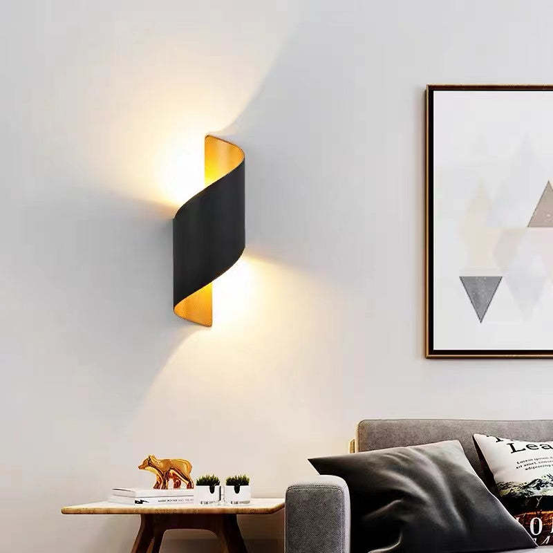 Spiral Minimalist Wall Sconce with integrated LED