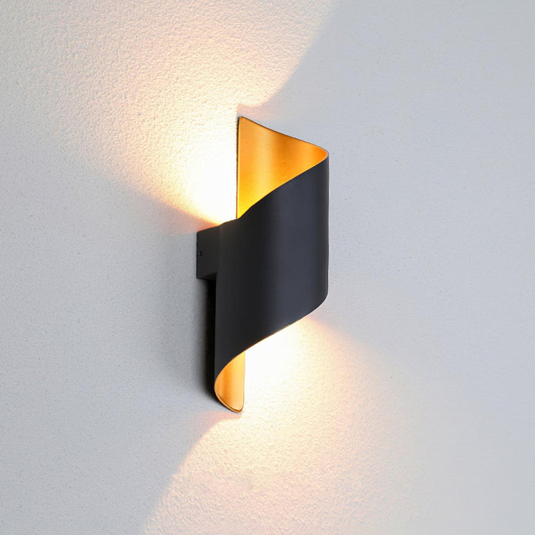 Spiral Minimalist Wall Sconce with integrated LED