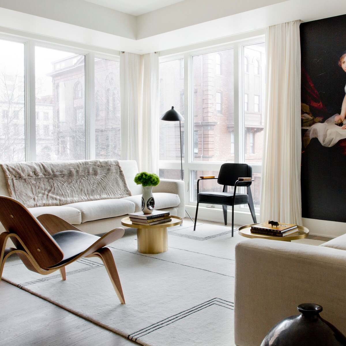 Minimalist Floor Lamp with Curved Cone Tripod