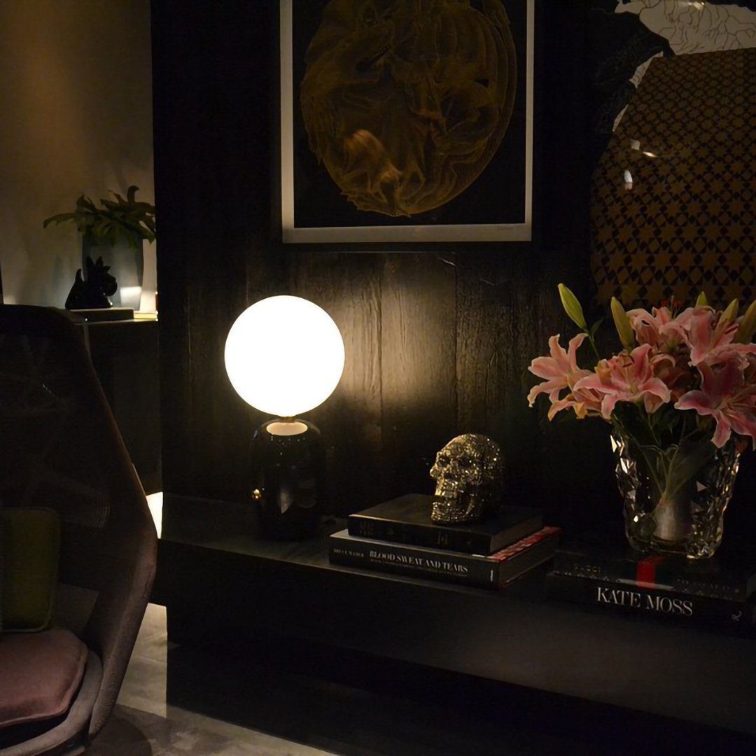 Minimalist Spherical Table Lamp with Cylindrical Base