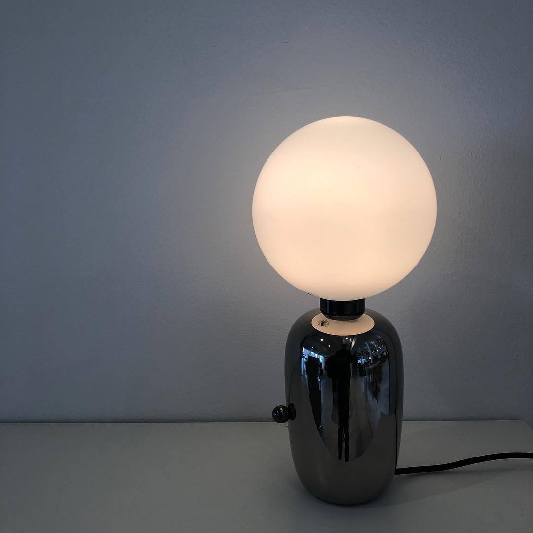 Minimalist Spherical Table Lamp with Cylindrical Base