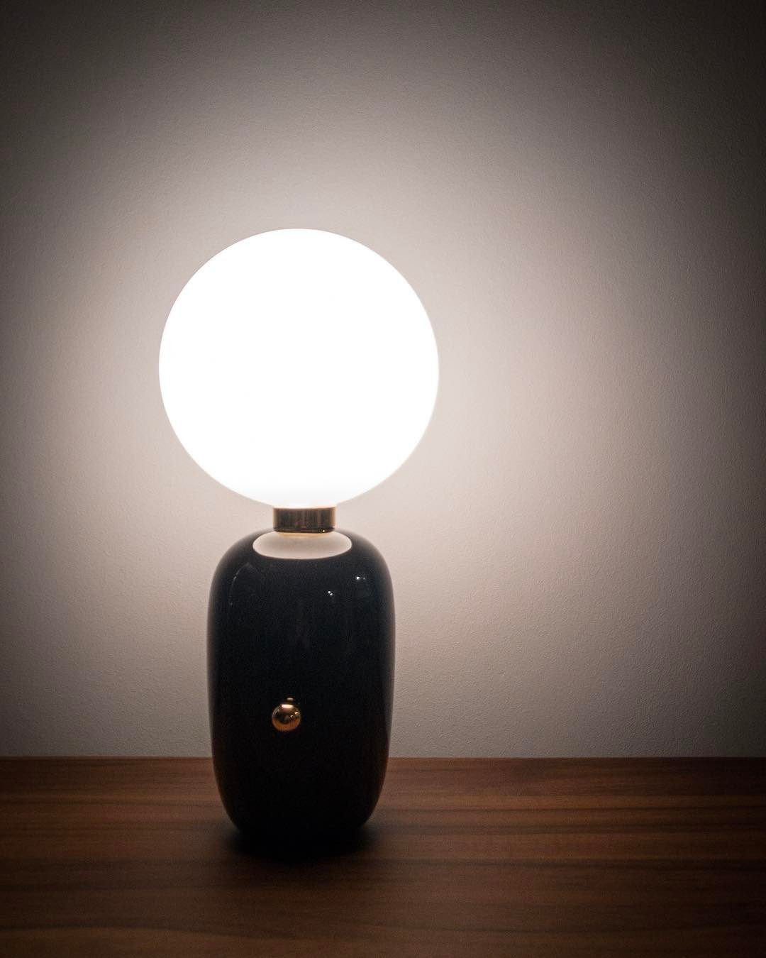 Minimalist Spherical Table Lamp with Cylindrical Base