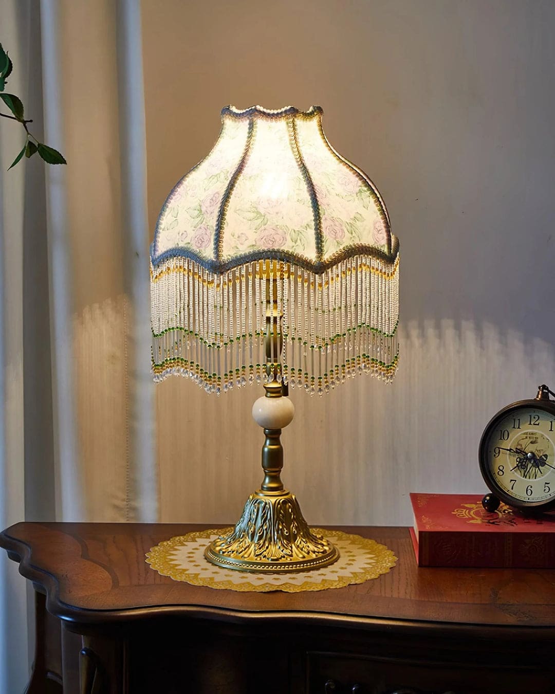 Vintage Table Lamp – Bell-Shaped Domed Fringe