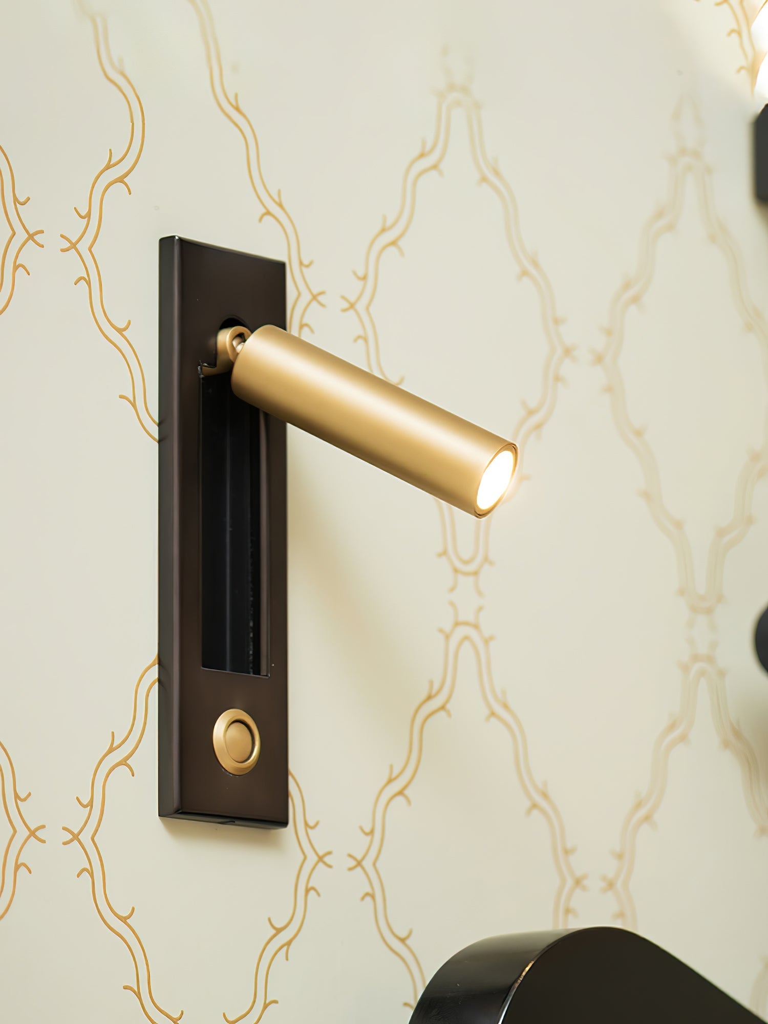 Minimalist Wall Sconce with Adjustable Cylindrical LED