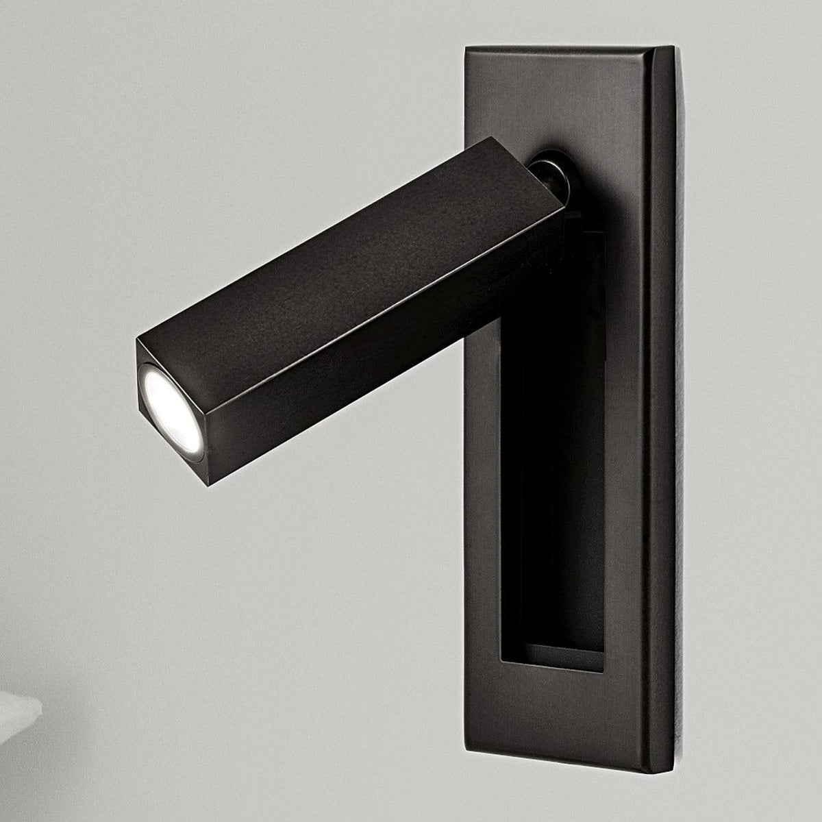 Minimalist Wall Sconce with Adjustable Cylindrical LED
