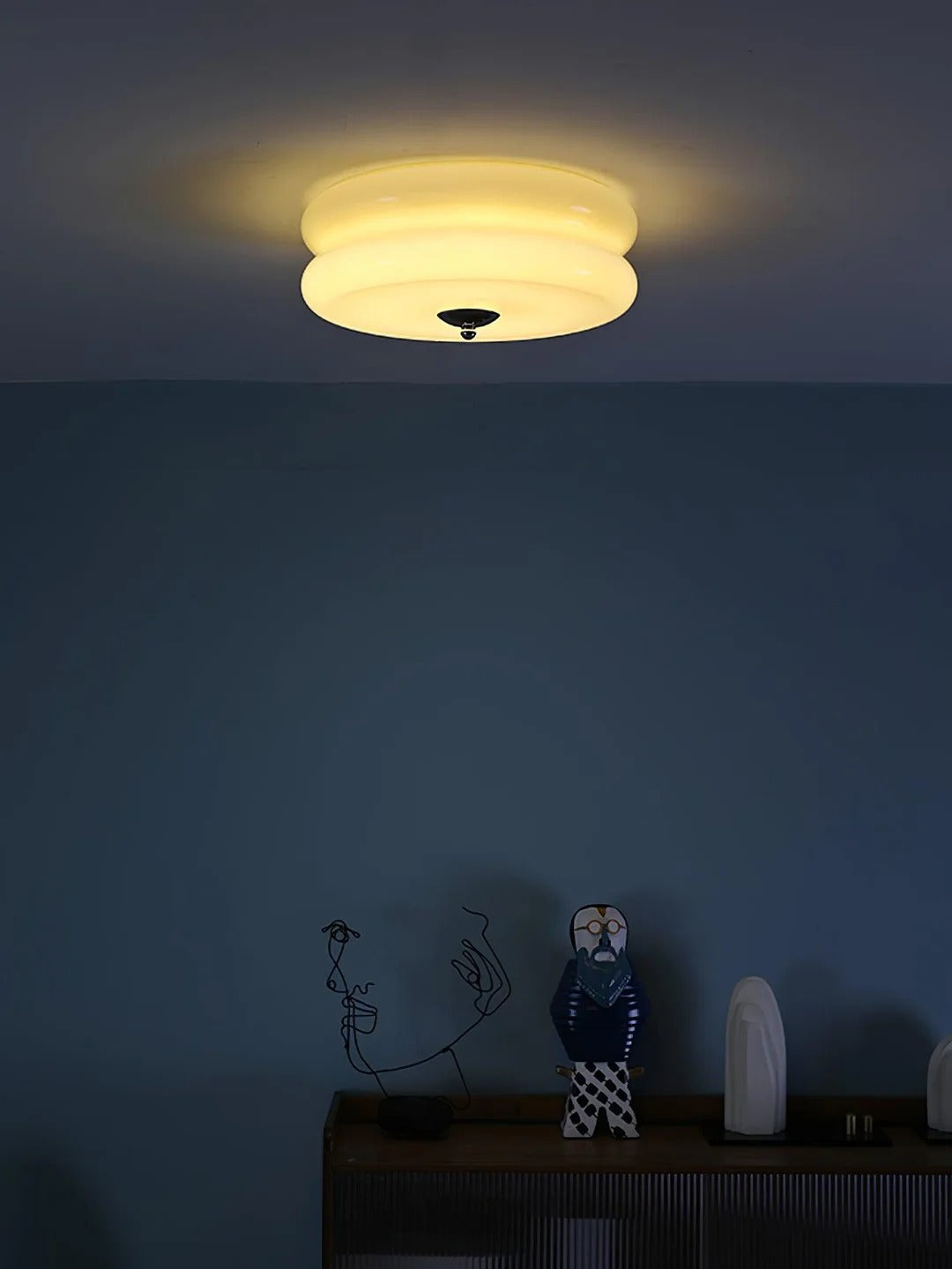 Flush Mount LED Light with Minimalist Disc-Design