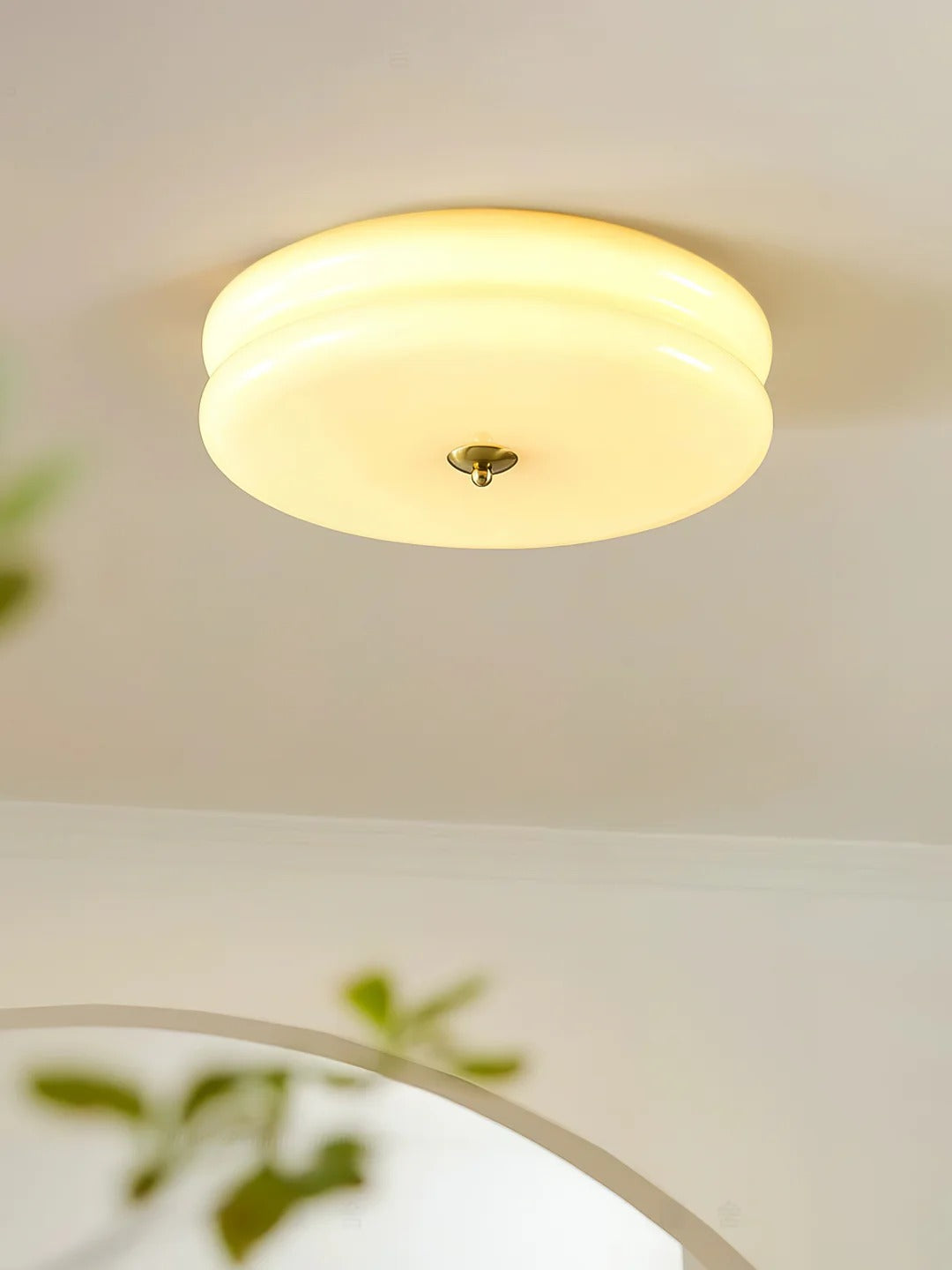 Flush Mount LED Light with Minimalist Disc-Design