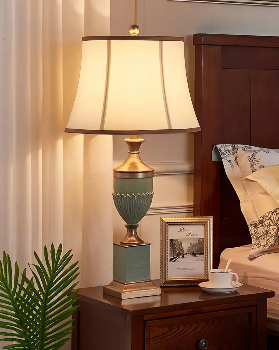 Traditional Ribbed Table Lamp with Conical Shade