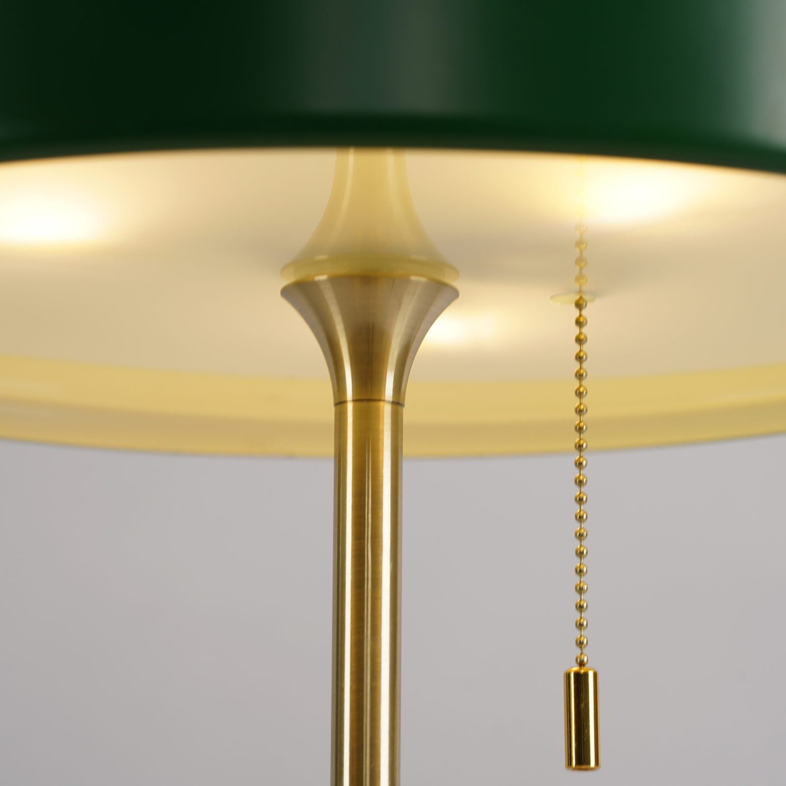 Bauhaus Table Lamp with Cylindrical Shade Design