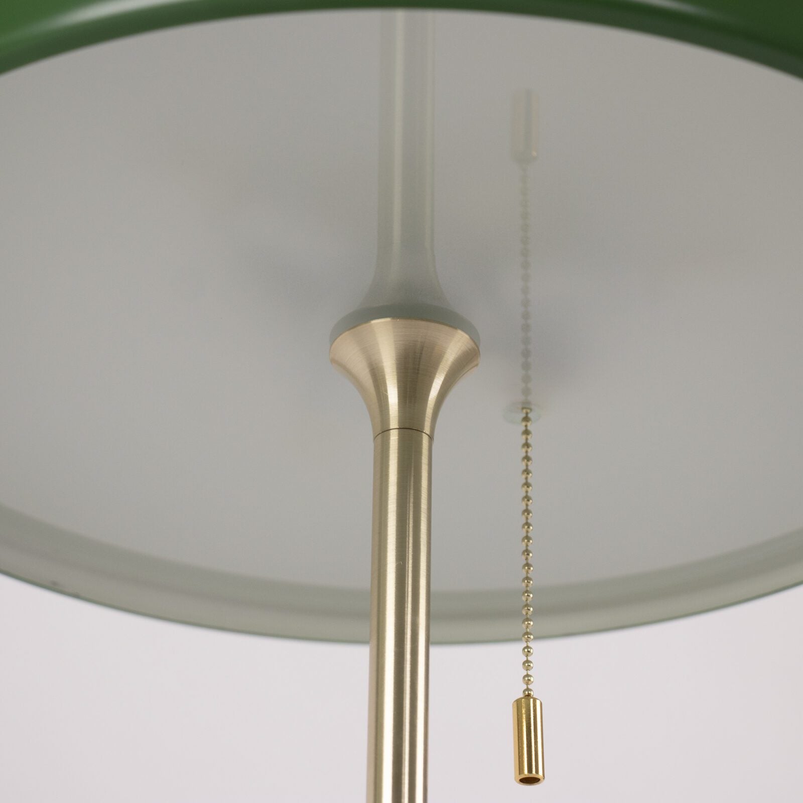 Bauhaus Table Lamp with Cylindrical Shade Design