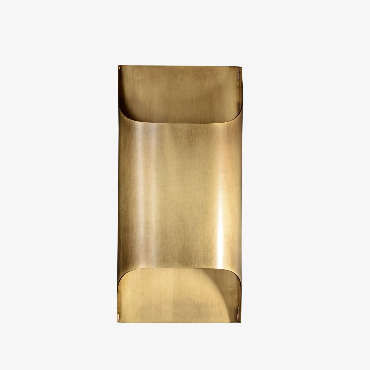 Art Deco Wall Sconce Featuring Smooth Contour