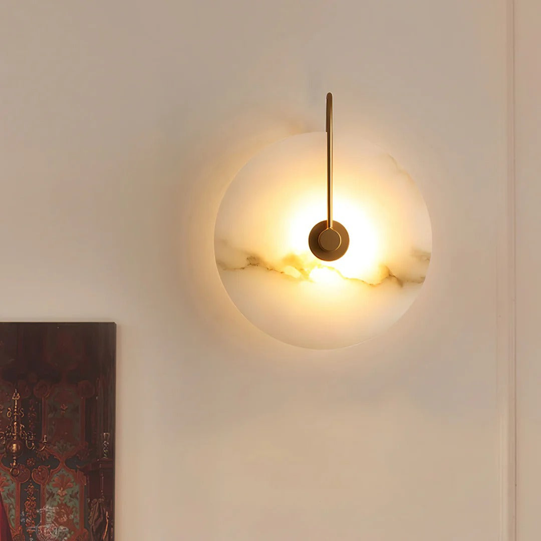 Minimalist LED Wall Sconce featuring Circular Arc