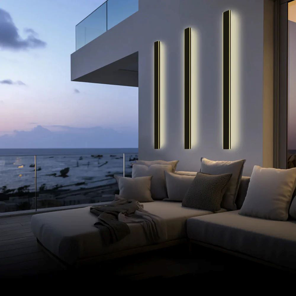 Minimalist LED Outdoor Wall Light – Waterproof & Energy Efficient Design