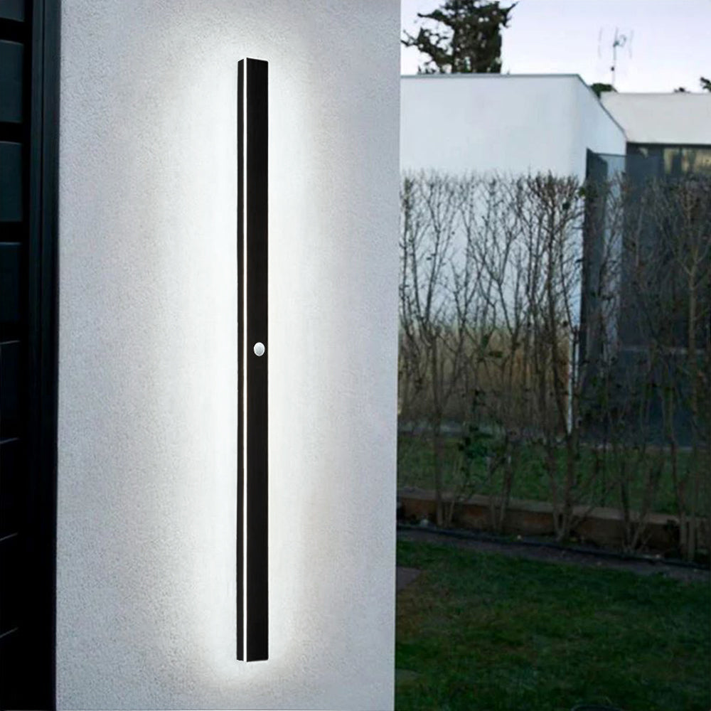 Minimalist LED Outdoor Wall Light – Waterproof & Energy Efficient Design