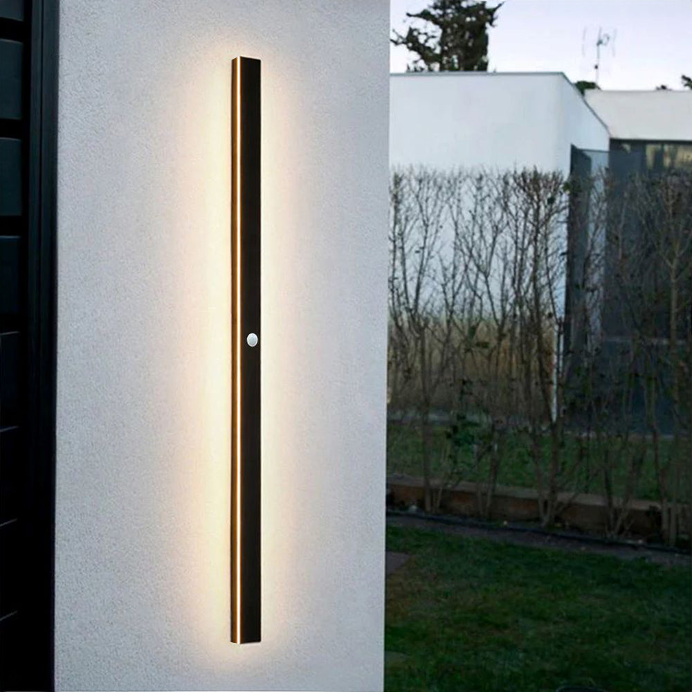 Minimalist LED Outdoor Wall Light – Waterproof & Energy Efficient Design