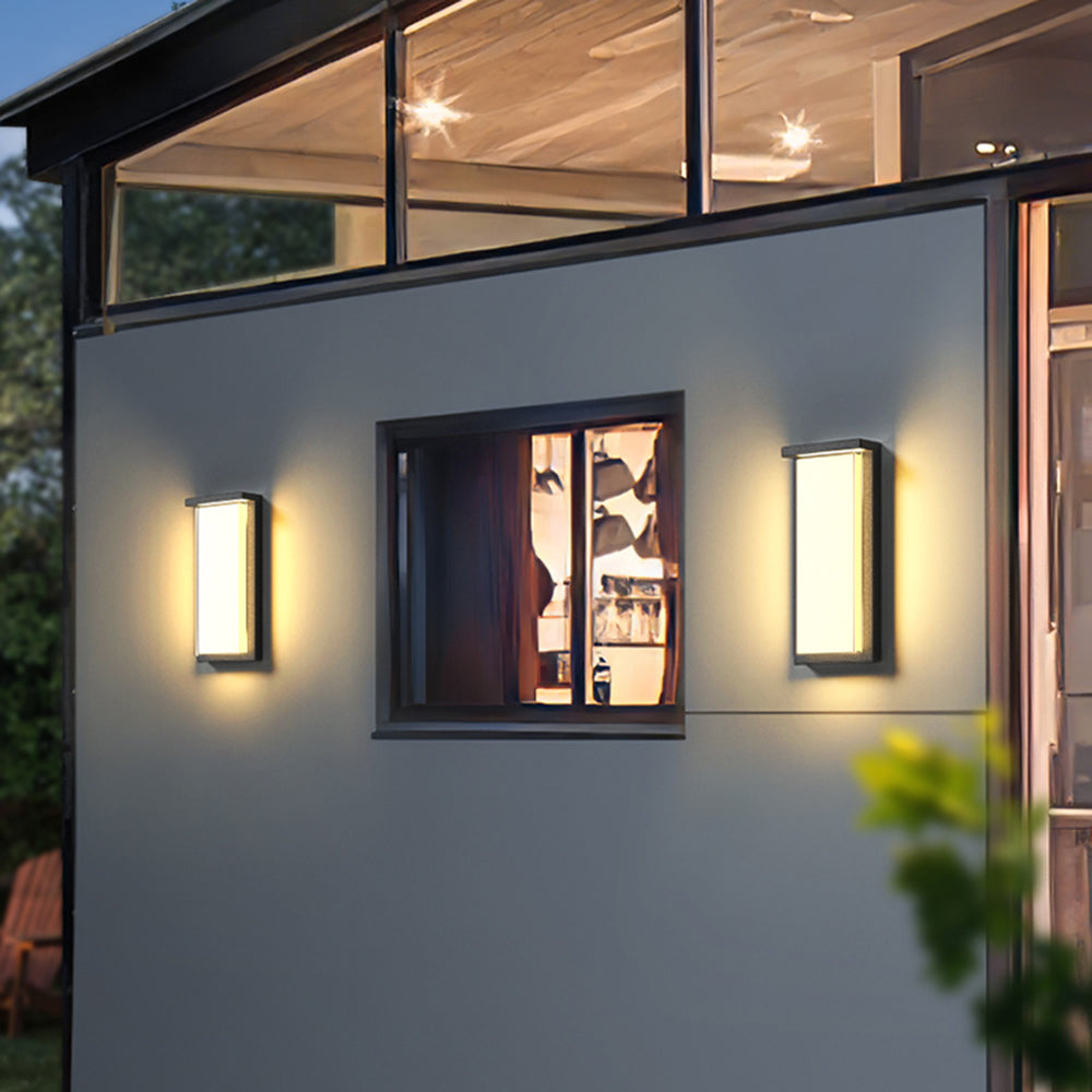 Minimalist Outdoor Wall Light – Black, Solar or Hardwired, Waterproof Design