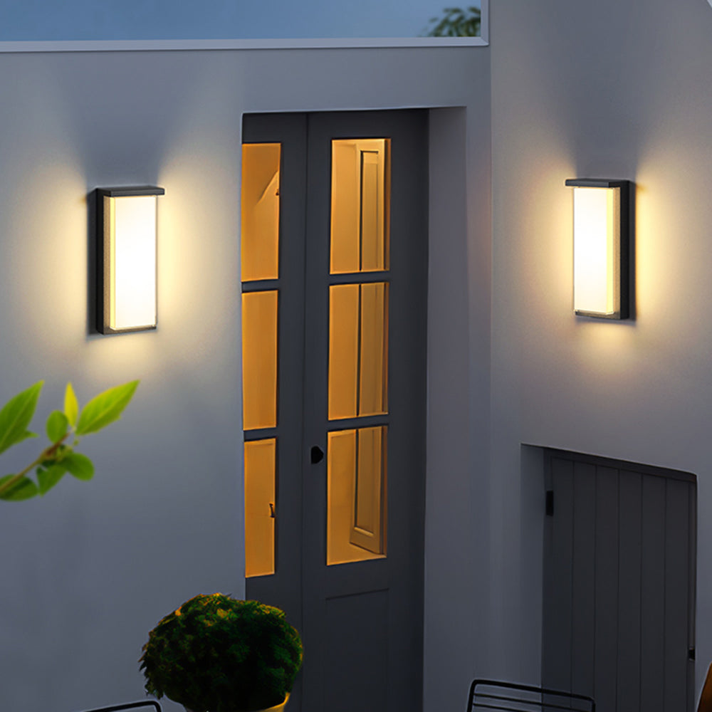 Minimalist Outdoor Wall Light – Black, Solar or Hardwired, Waterproof Design