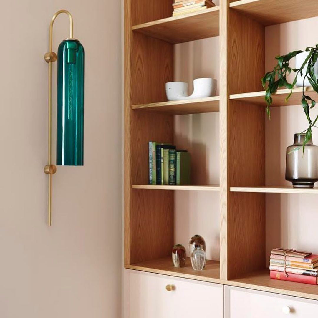 Modern Minimalist Wall Sconce – Cylindrical Glass