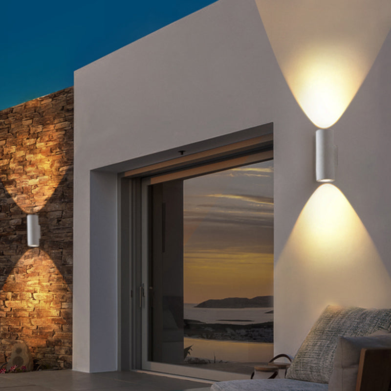 Modern Outdoor LED Wall Light – Cylindrical Design, Black or White, Waterproof