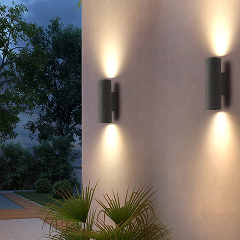 Modern Outdoor LED Wall Light – Cylindrical Design, Black or White, Waterproof