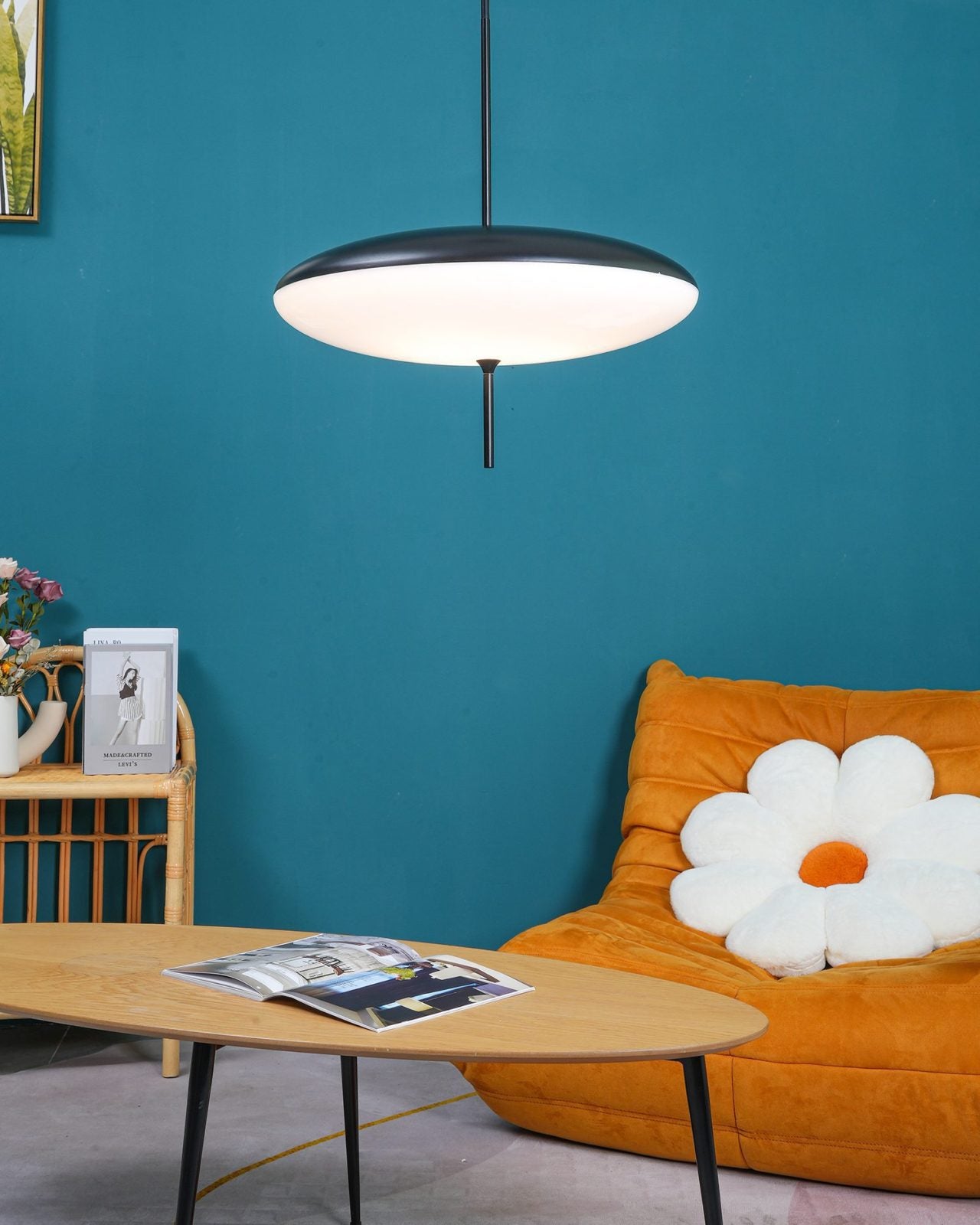 Minimalist Elliptical Pendant Light with Vertical Rod
