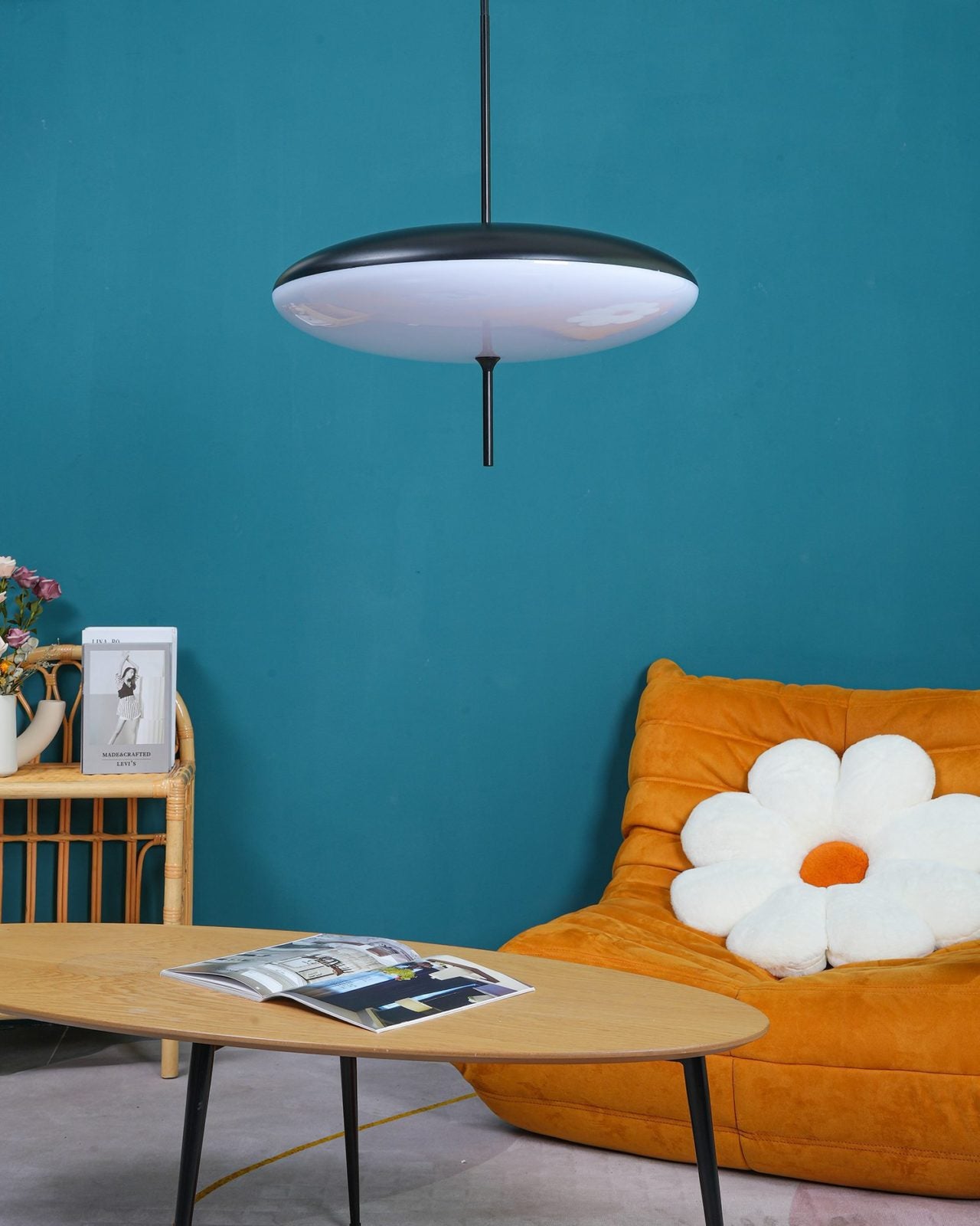 Minimalist Elliptical Pendant Light with Vertical Rod