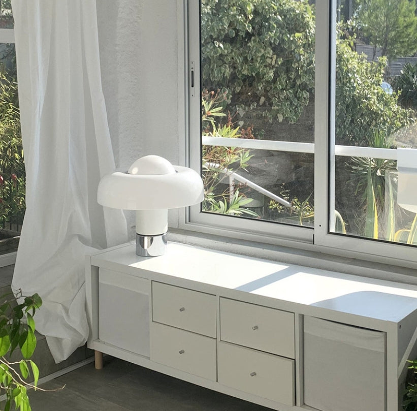 Mid-Century Modern Table Lamp – Hemispherical Shade