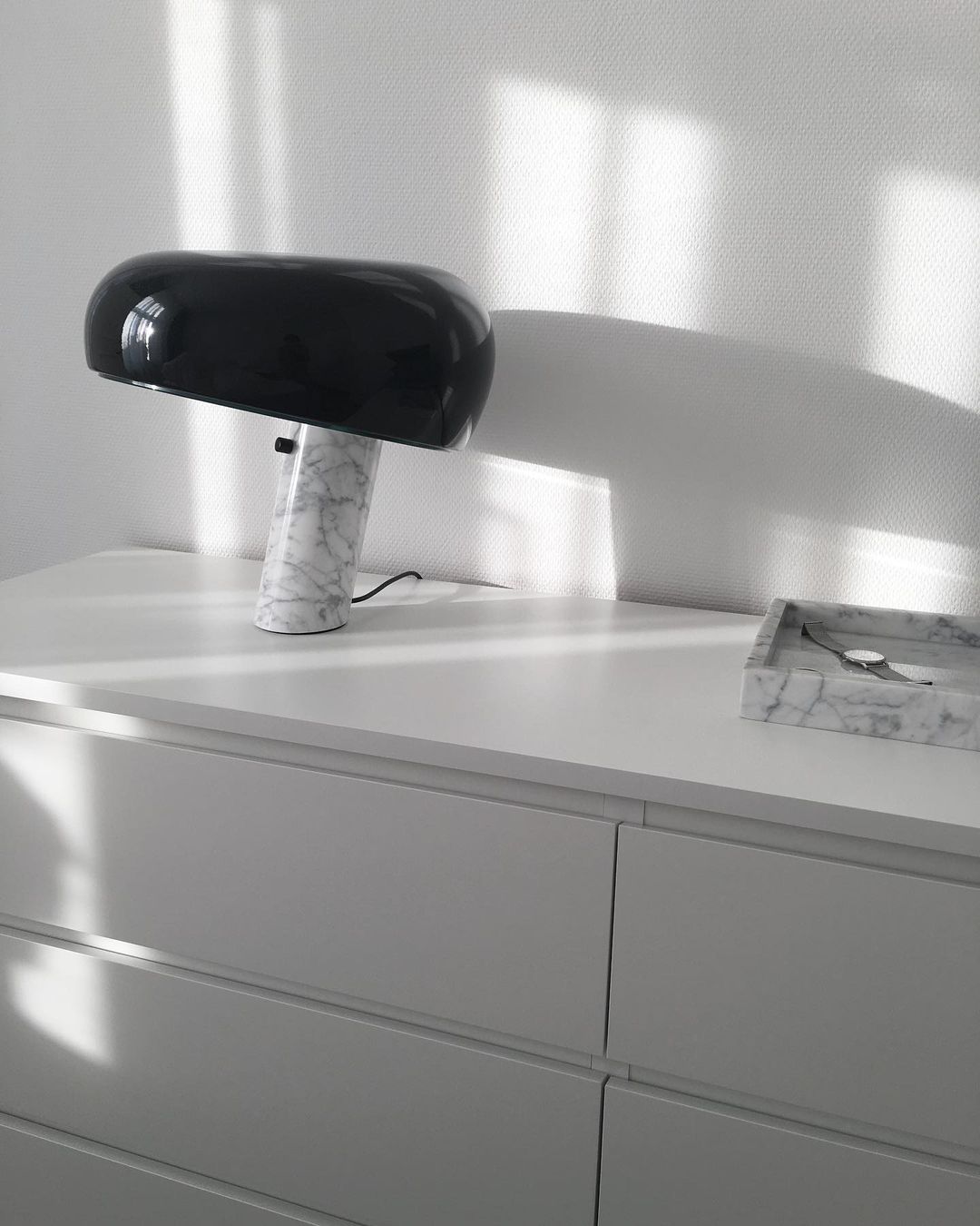 Minimalist Cylindrical Table Lamp with Dome Shade