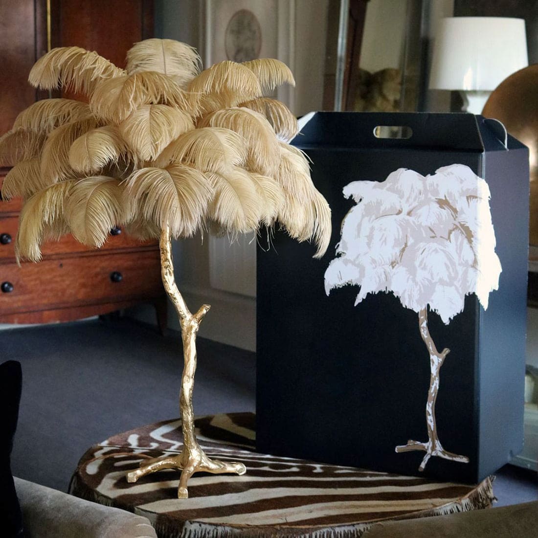 Art Deco Table Lamp – Curved Feather Arrangement