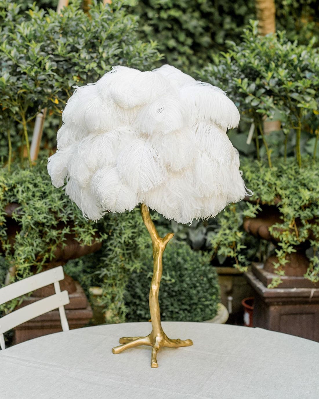 Art Deco Table Lamp – Curved Feather Arrangement