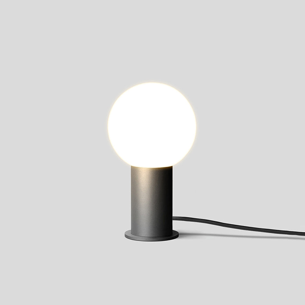 Outdoor Bollard Light – Diffused Warm Ambiance