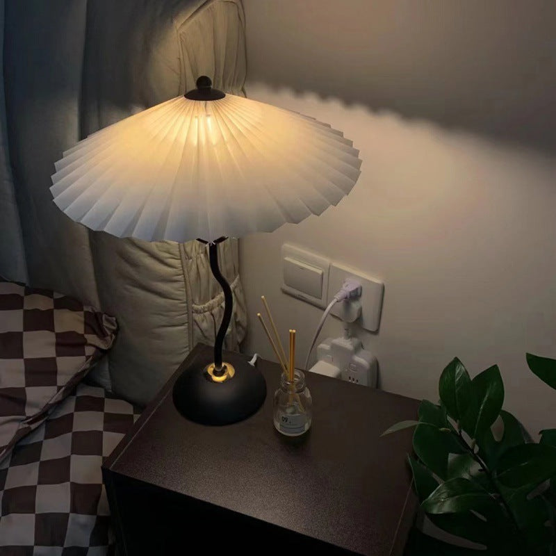 Vintage Table Lamp with Pleated-cone/Wavy-leg Design
