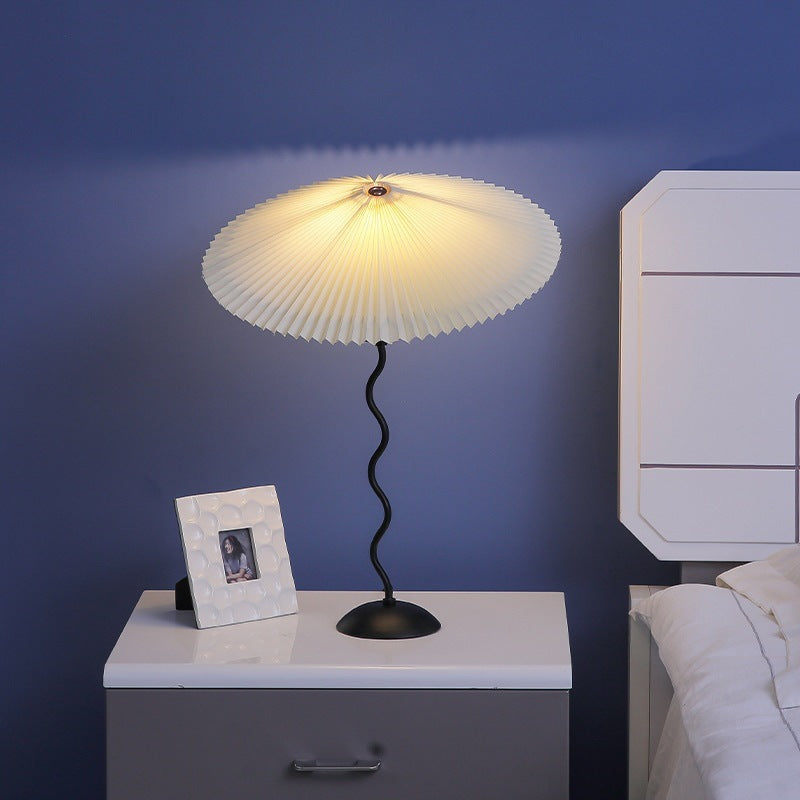 Vintage Table Lamp with Pleated-cone/Wavy-leg Design