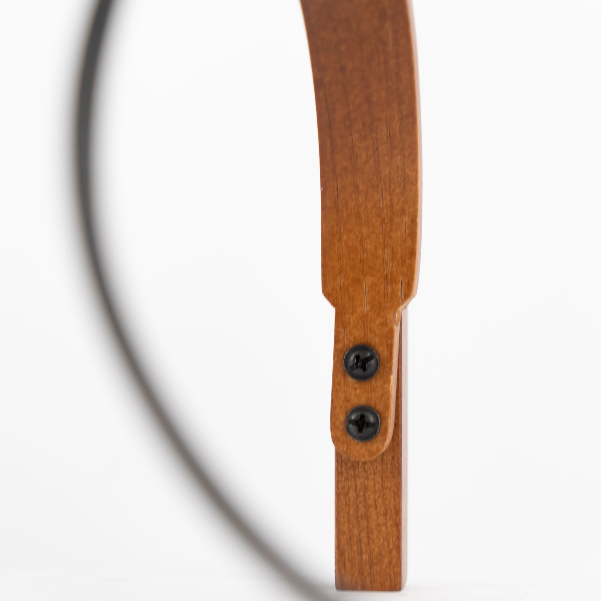 Minimalist Table Lamp – Oval Arched Silhouette