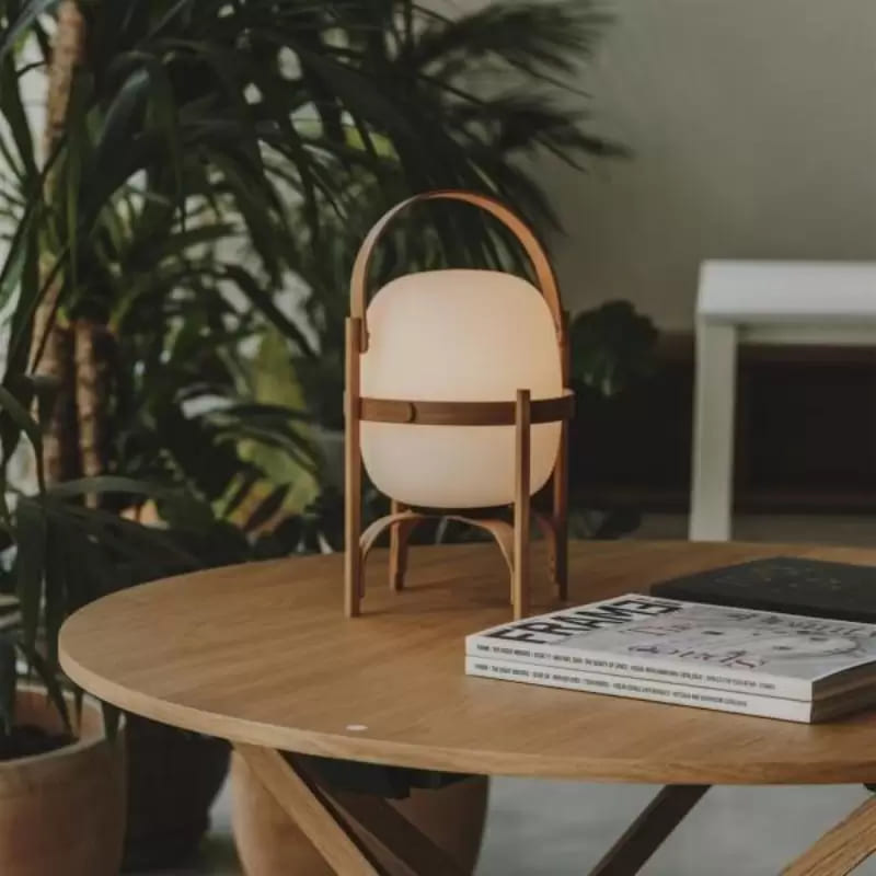 Minimalist Table Lamp – Oval Arched Silhouette