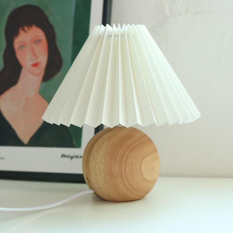 Rattan Ball Lamp with Pleated Lampshade - Vintage Charm for Any Room