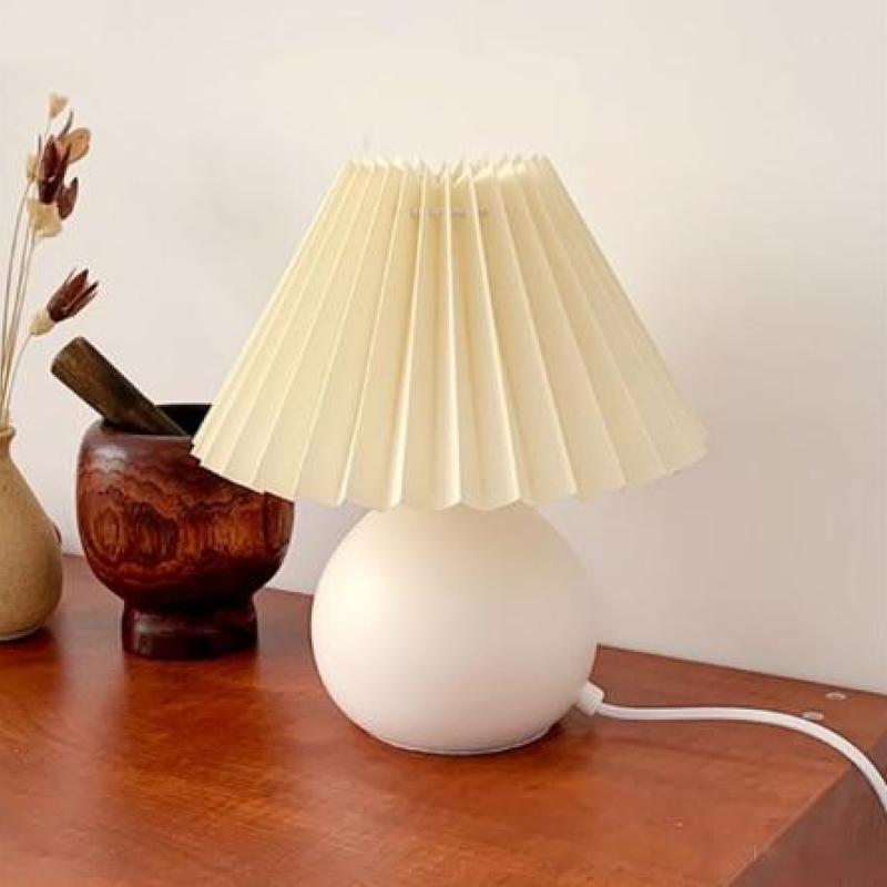 Rattan Ball Lamp with Pleated Lampshade - Vintage Charm for Any Room