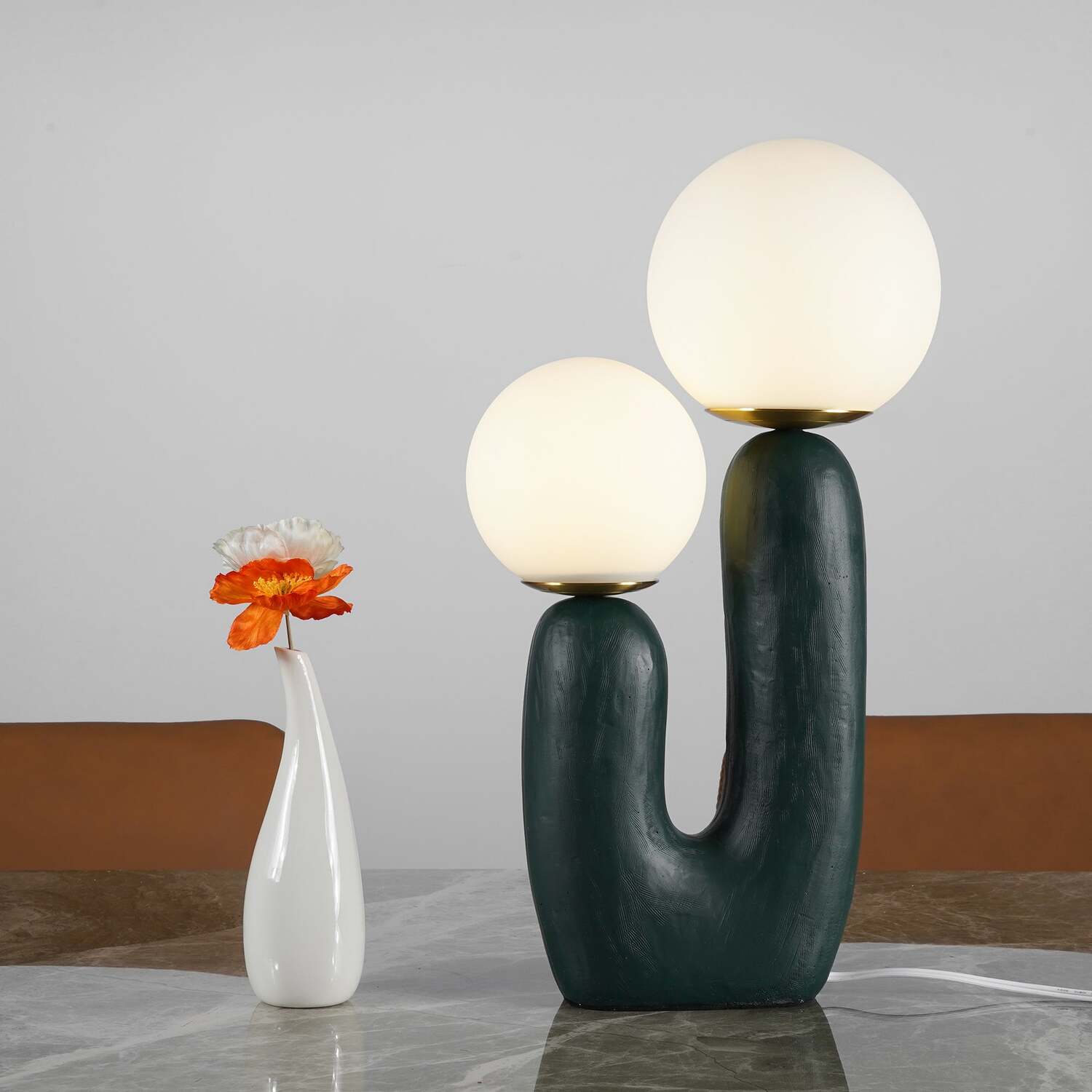 Minimalist U-Shaped Table Lamp with Twin Spheres