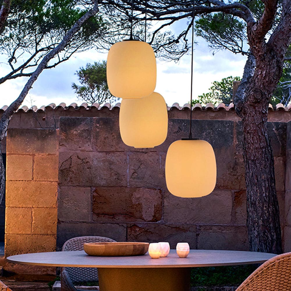 Retro Lantern Pendant Light – Outdoor Waterproof Elegance