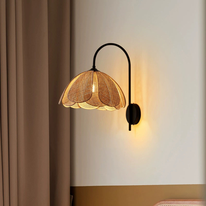 Retro Rattan Wall Sconce Lamp