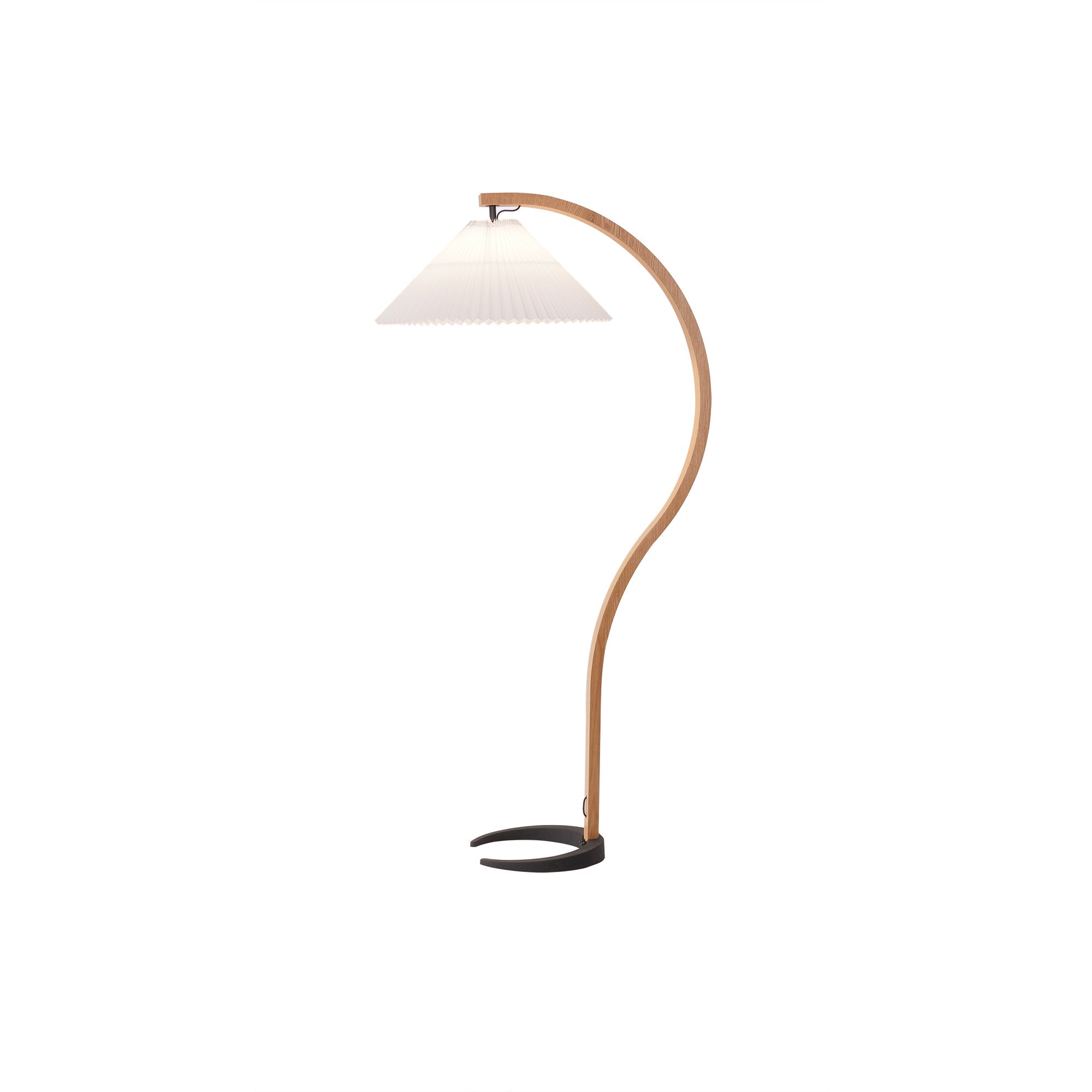 Minimalist Floor Lamp with Curved C-Shaped Base