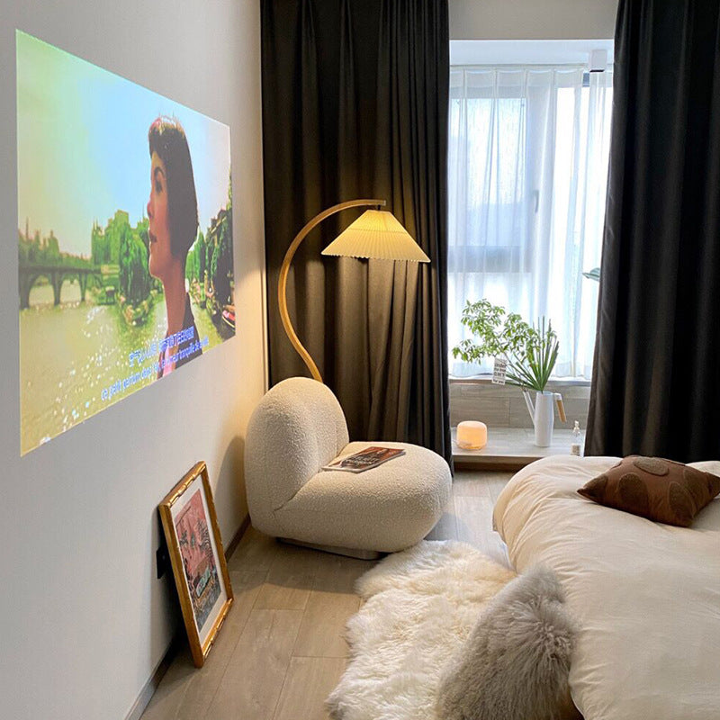 Minimalist Floor Lamp with Curved C-Shaped Base
