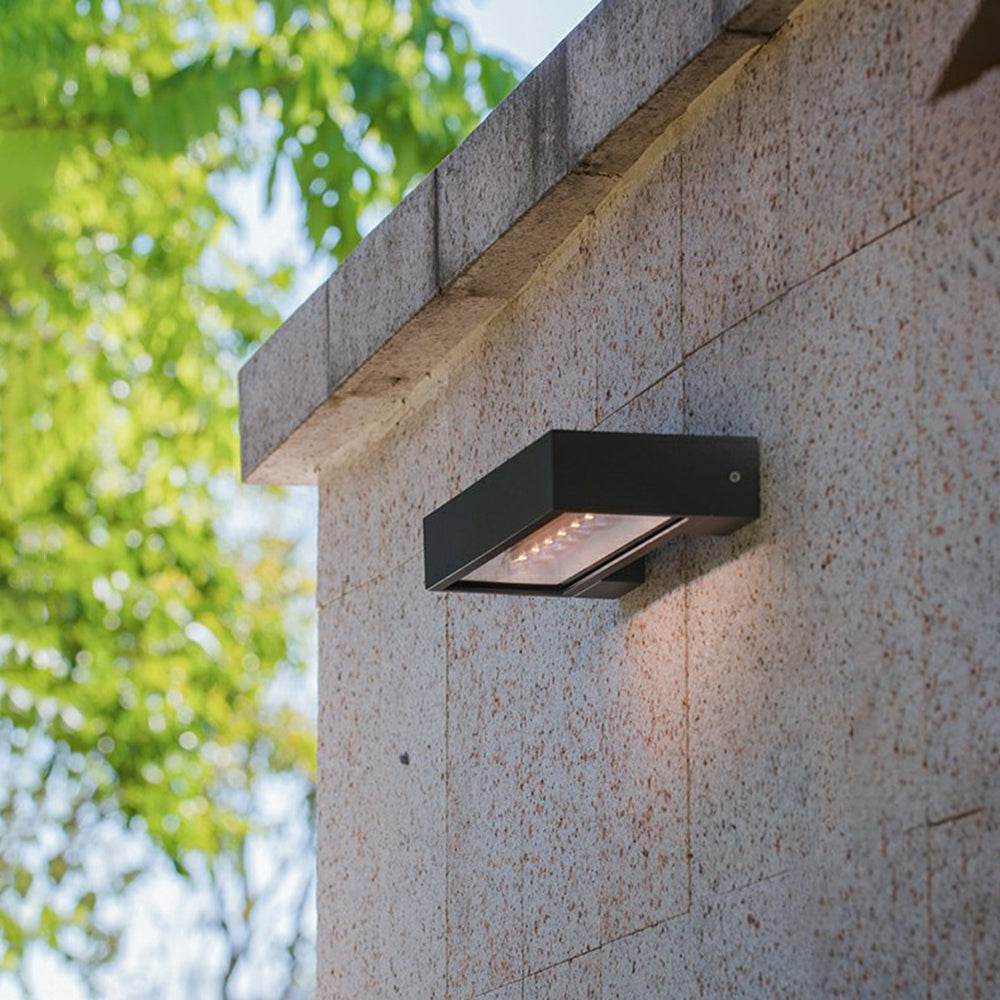 Sleek LED Outdoor Wall Light – Solar Powered & Waterproof Design