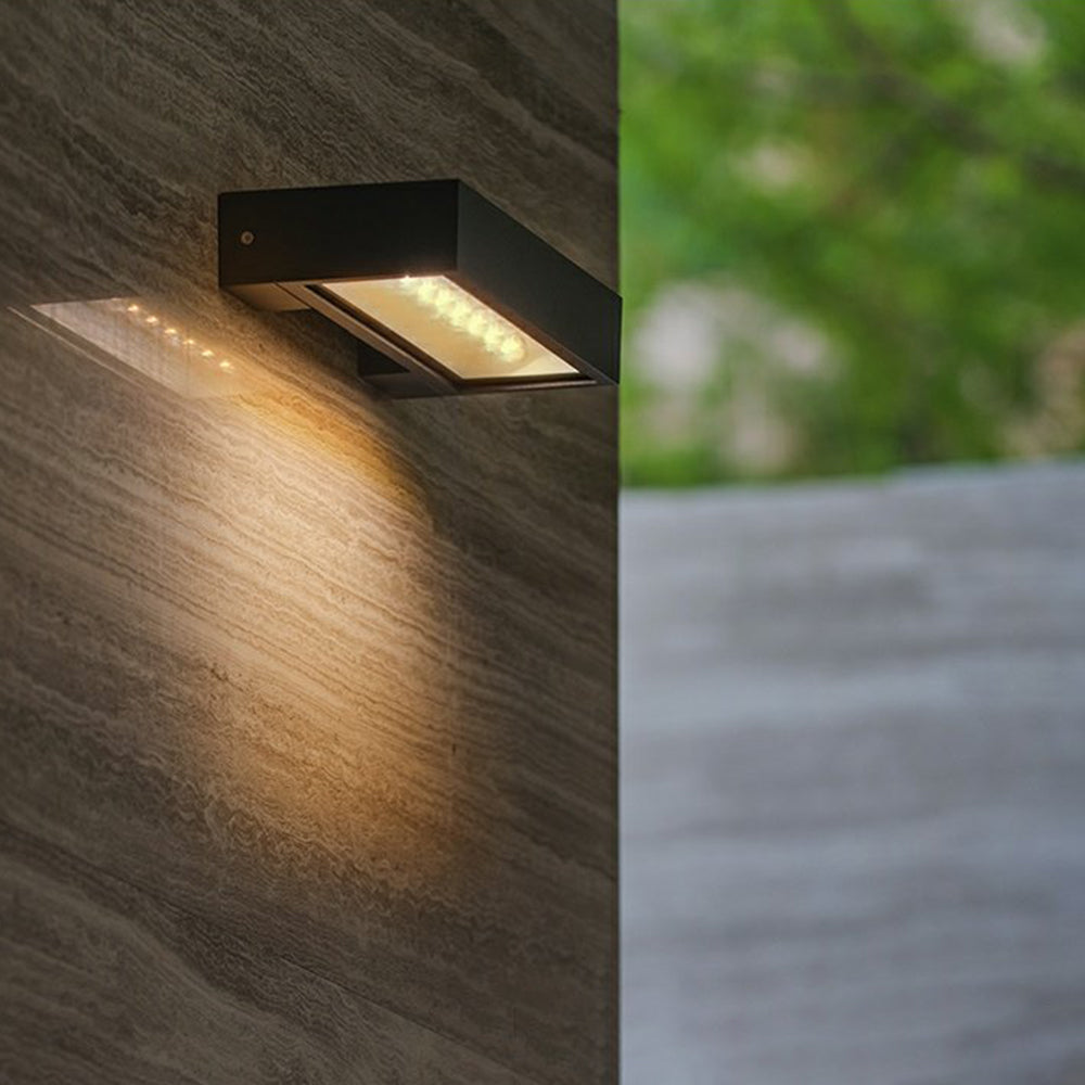 Sleek LED Outdoor Wall Light – Solar Powered & Waterproof Design