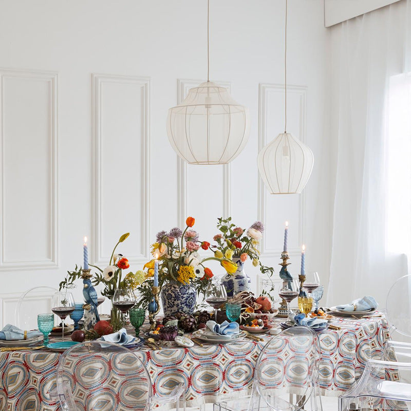 Minimalist Teardrop Pendant Light – Dual Silhouette