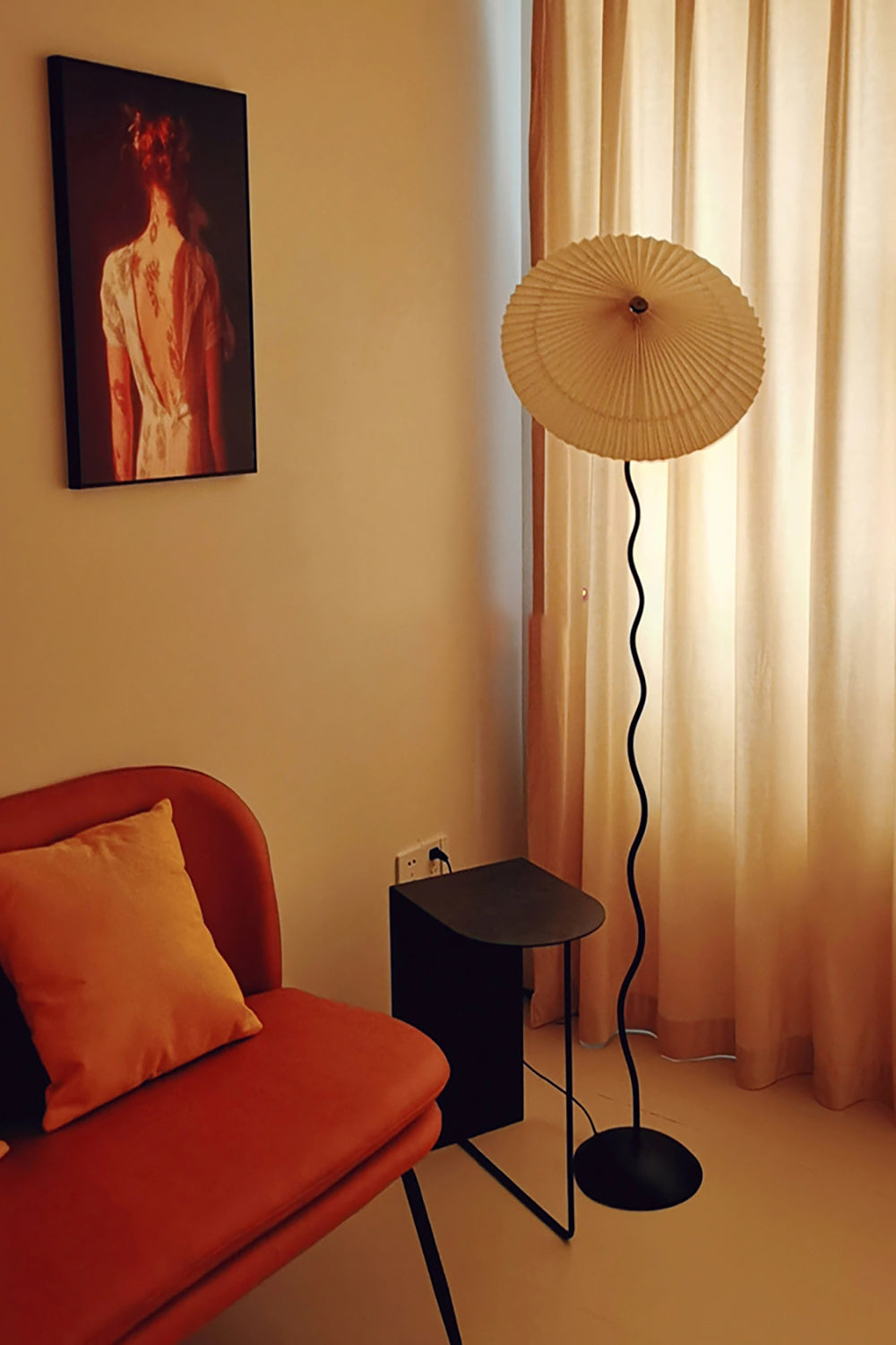 Minimalist Floor Lamp with Pleated Cone Shade