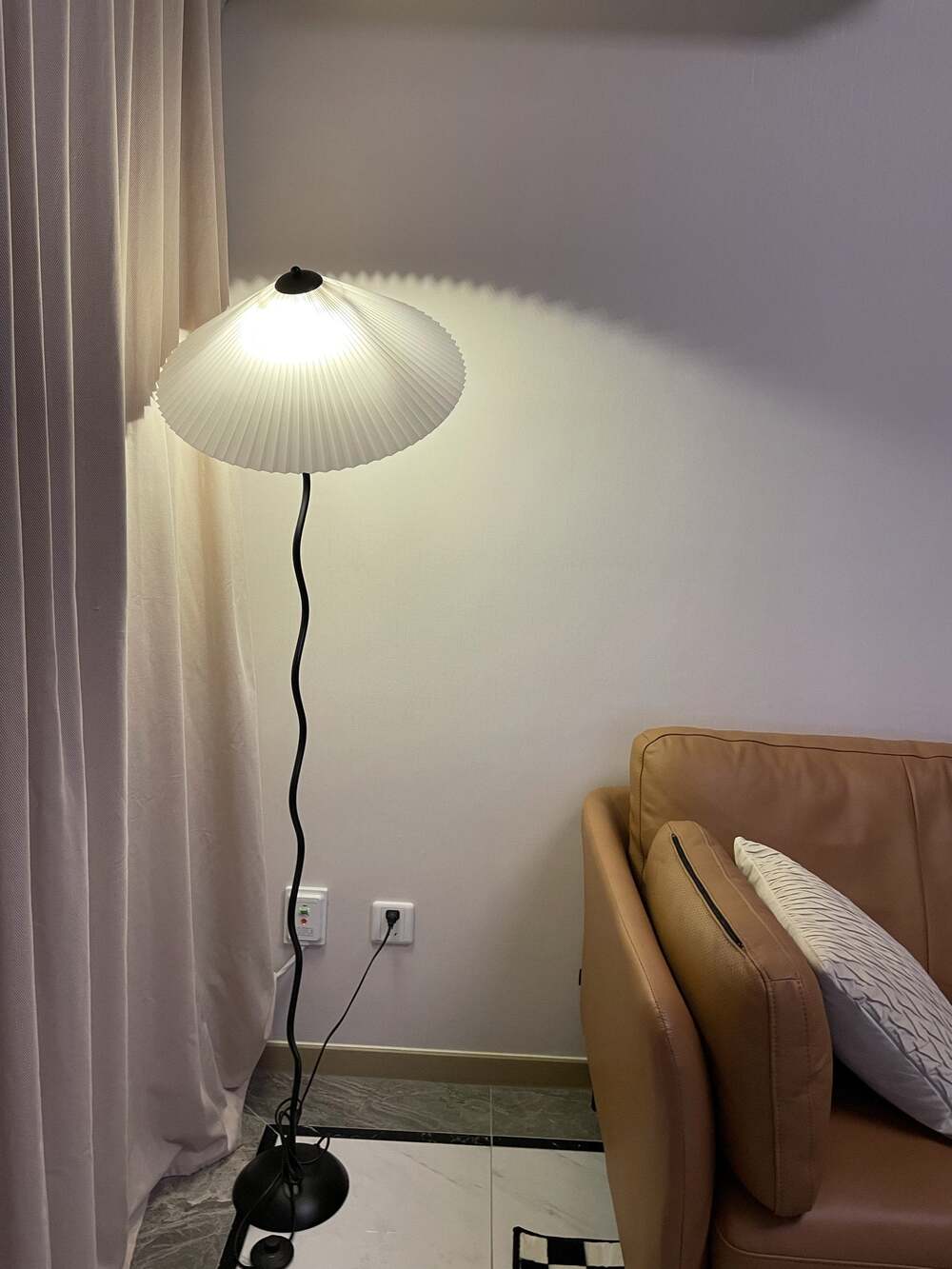Minimalist Floor Lamp with Pleated Cone Shade