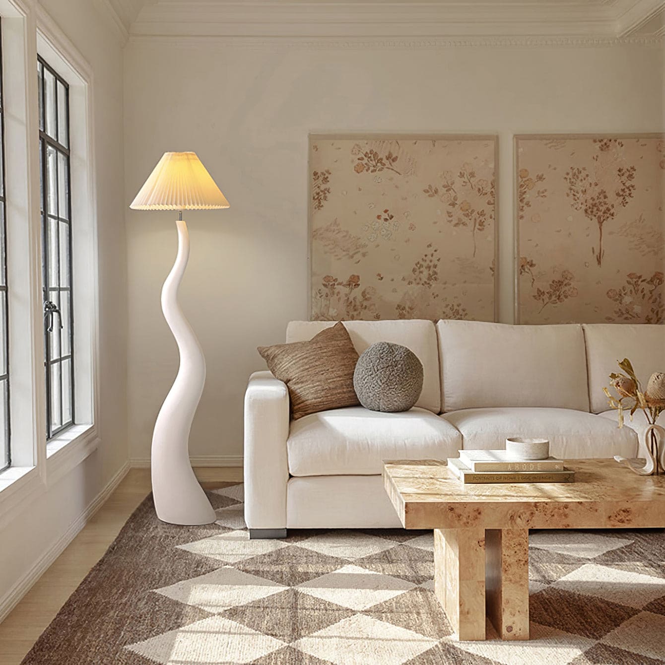 Minimalist Floor Lamp with Twisting Column Design