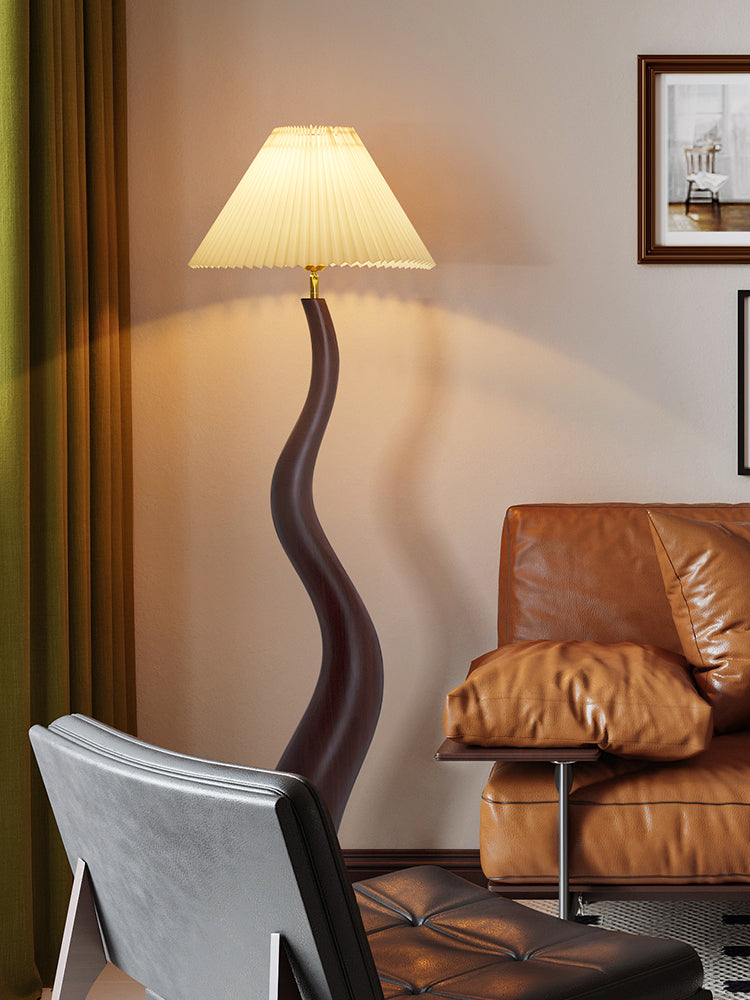 Minimalist Floor Lamp with Twisting Column Design